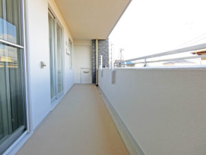 １３バルコニー