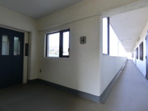 19エレベーター