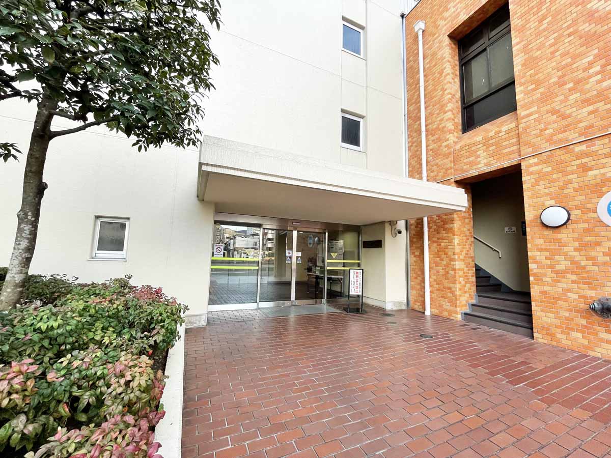 ３エントランス